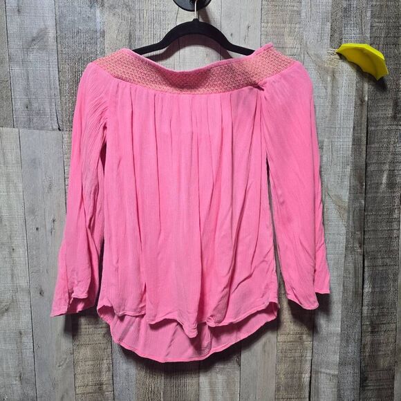 Lilly Pulitzer Katya Pink Off Shoulder Blouse - Picture 2 of 5